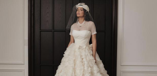 Zomato Shares Meme On Kylie Jenner's Met Gala 2022 Dress; Internet In Splits